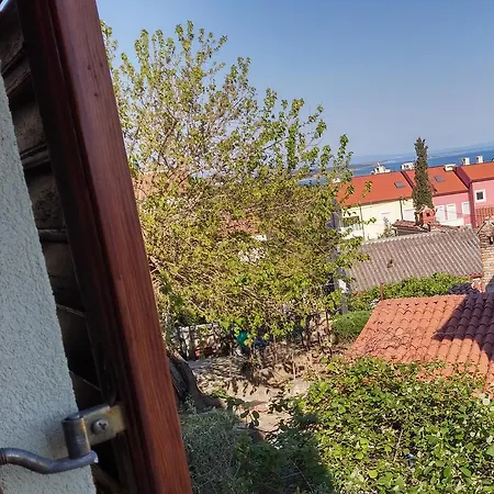 Apartament Mata *